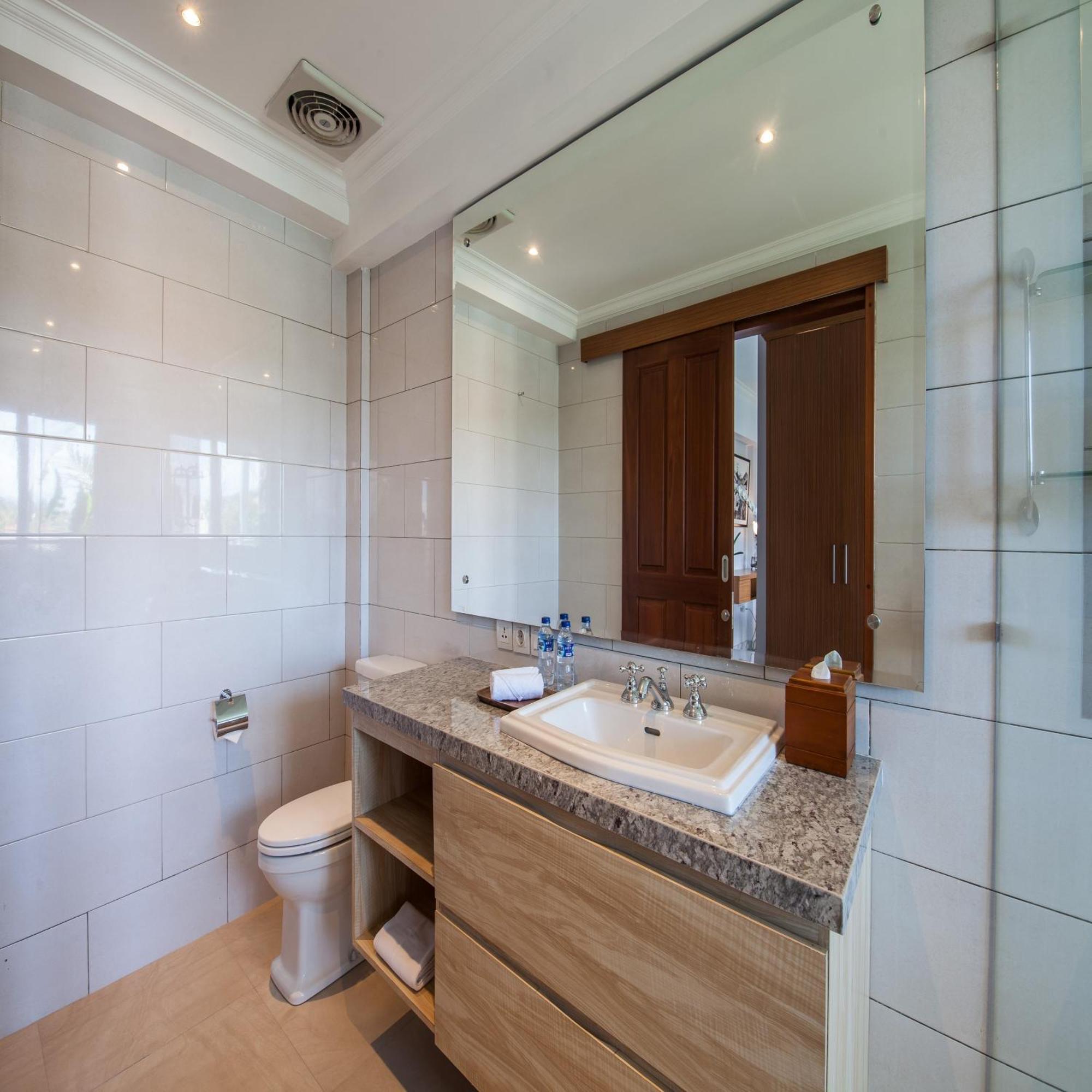 The Lavana Batavia Residence Umalas Seminyak  Exterior photo